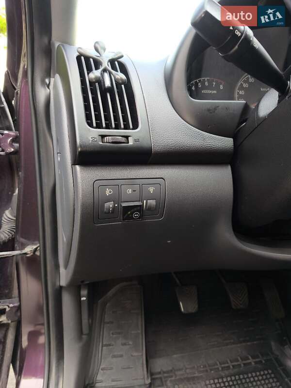 Седан Hyundai Elantra 2008 в Киеве фото 8 Седан Hyundai Elantra 2008 в Киеве