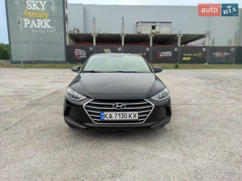 Hyundai Elantra 2017