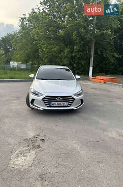 Седан Hyundai Elantra 2016 в Харкові