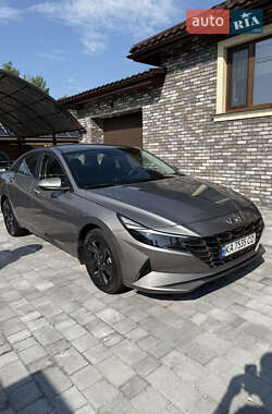 Седан Hyundai Elantra 2020 в Киеве
