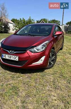 Седан Hyundai Elantra 2015 в 