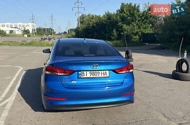 Седан Hyundai Elantra 2016 в 
