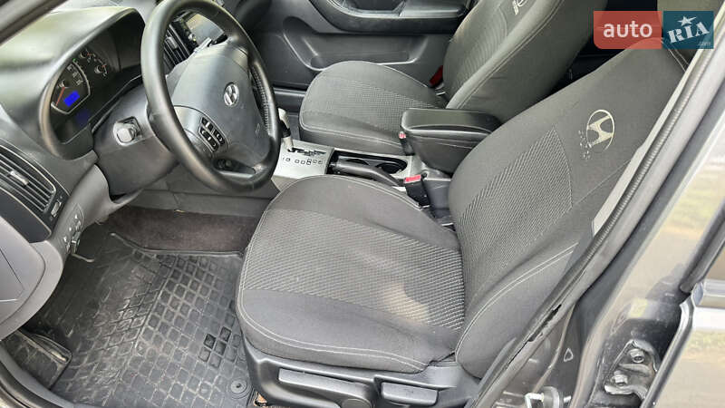 Седан Hyundai Elantra 2007 в Киеве