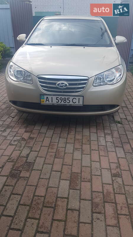 Hyundai Elantra 2010
