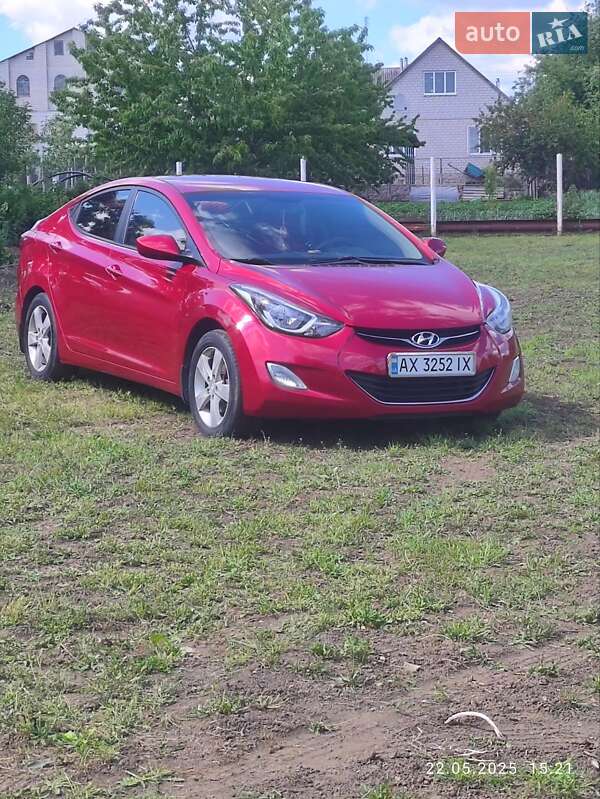 Седан Hyundai Elantra 2012 в Харкові