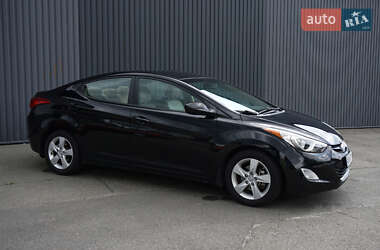 Седан Hyundai Elantra 2012 в 