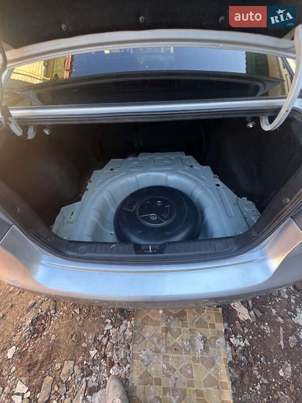 Седан Hyundai Elantra 2010 в Черкассах