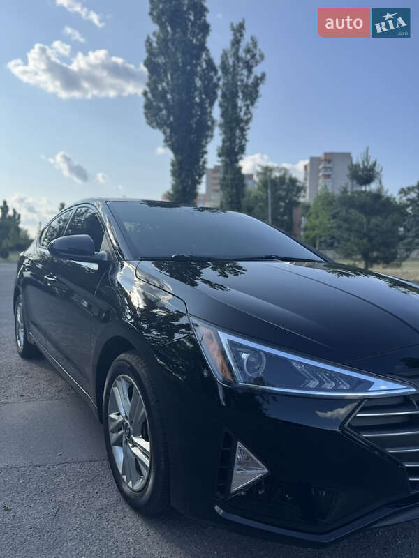 Седан Hyundai Elantra 2019 в Кременчуці