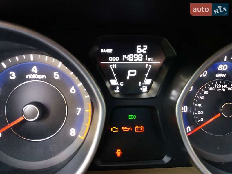 Седан Hyundai Elantra 2013 в Чернигове