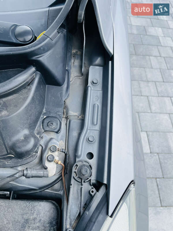 Седан Hyundai Elantra 2011 в Виннице