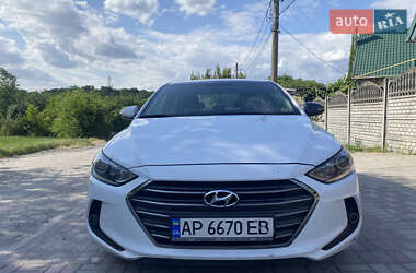 Седан Hyundai Elantra 2017 в Запорожье