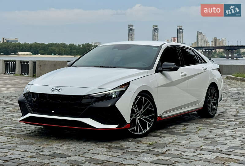 Седан Hyundai Elantra 2023 в Киеве
