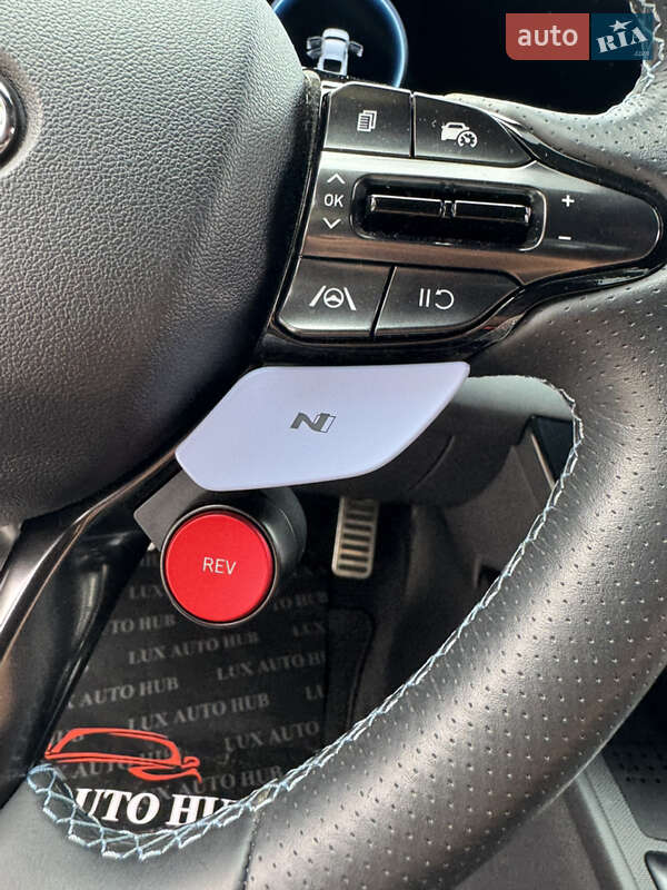 Седан Hyundai Elantra 2023 в Киеве