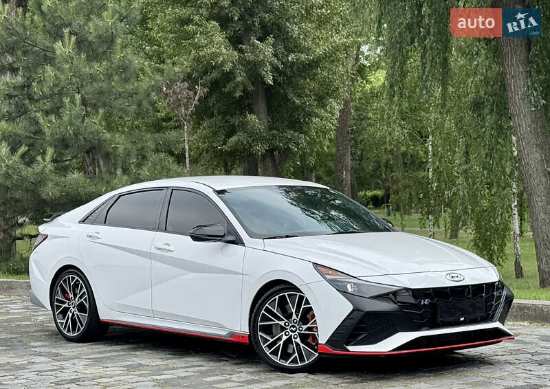 Седан Hyundai Elantra 2023 в Киеве