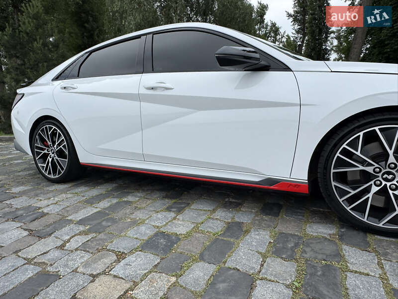 Седан Hyundai Elantra 2023 в Киеве