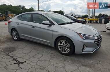 Седан Hyundai Elantra 2020 в 