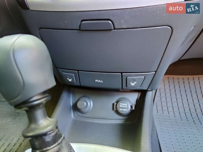 Седан Hyundai Elantra 2007 в Мукачевому
