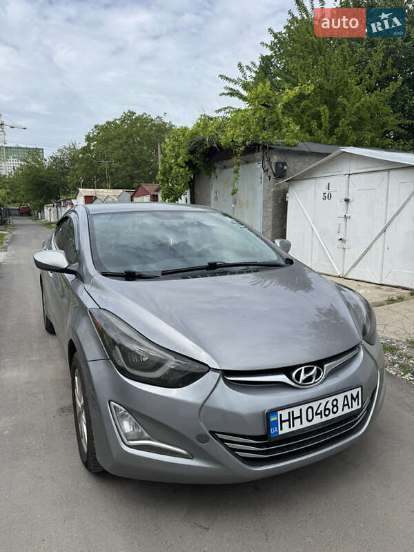 Седан Hyundai Elantra 2013 в Одессе
