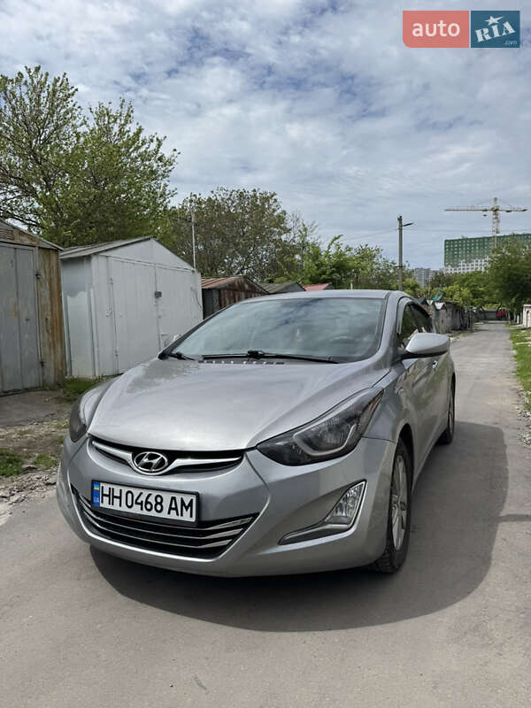 Седан Hyundai Elantra 2013 в Одессе