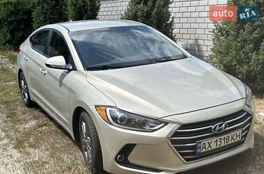 Седан Hyundai Elantra 2016 в 