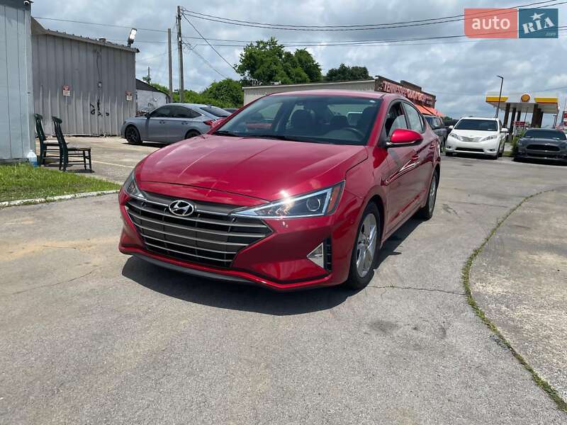 Hyundai Elantra 2020