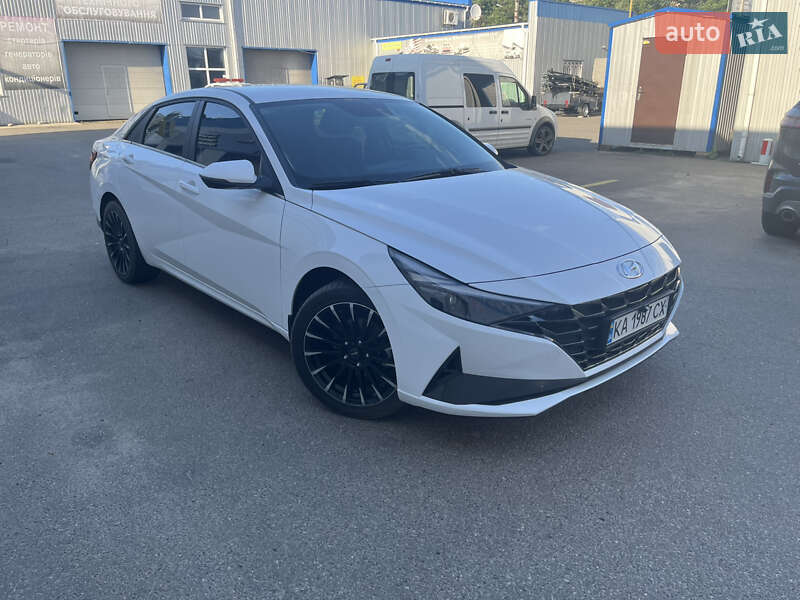 Седан Hyundai Elantra 2021 в Броварах