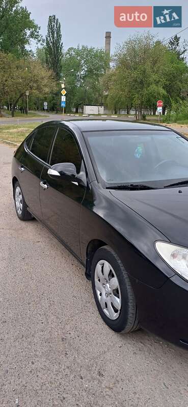 Hyundai Elantra 2010
