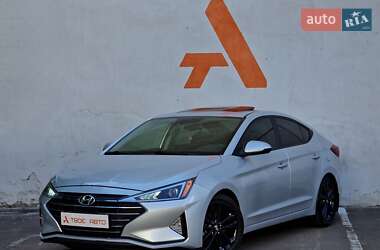 Седан Hyundai Elantra 2018 в Одессе