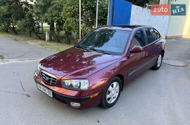 Седан Hyundai Elantra 2001 в Києві