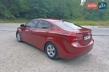 Седан Hyundai Elantra 2014 в 
