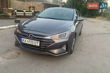Седан Hyundai Elantra 2018 в Харькове