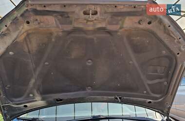 Седан Hyundai Elantra 2010 в 