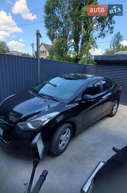 Седан Hyundai Elantra 2013 в Гостомелі