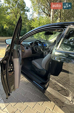 Купе Hyundai Elantra 2013 в 