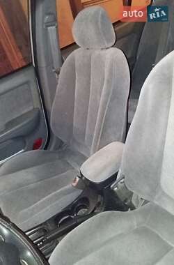 Седан Hyundai Elantra 2004 в Борисполе