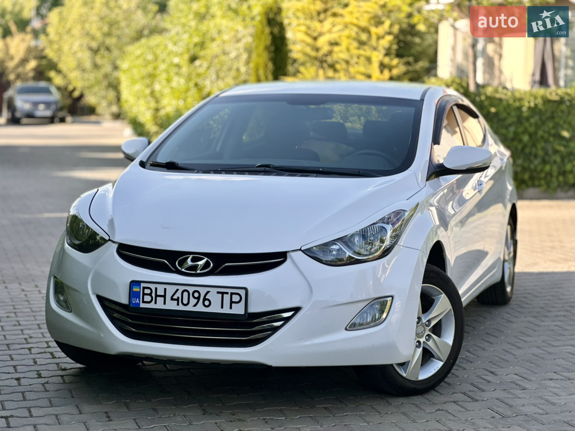 2013 Hyundai Elantra - фото 1