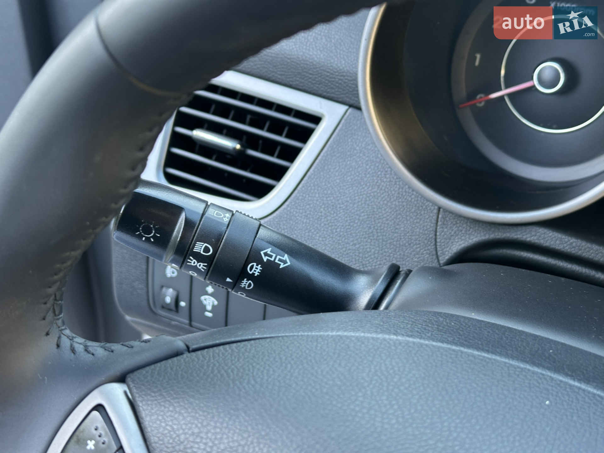 2013 Hyundai Elantra - мініатюра 52
