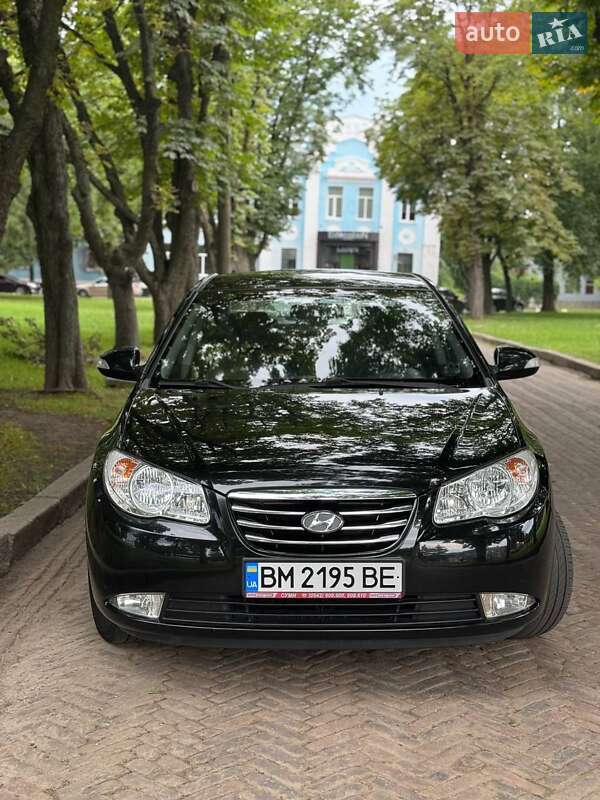 Hyundai Elantra 2011