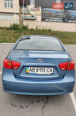 Седан Hyundai Elantra 2008 в 