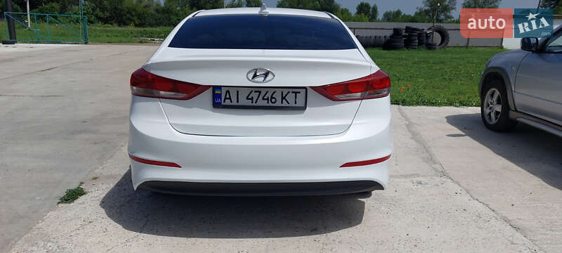 Седан Hyundai Elantra 2017 в Борисполе