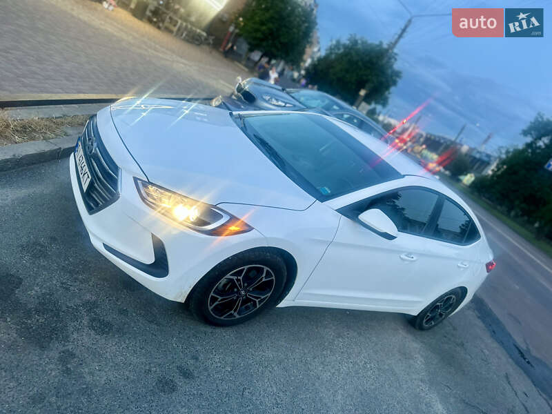 Седан Hyundai Elantra 2017 в Борисполе