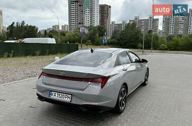 Седан Hyundai Elantra 2020 в 
