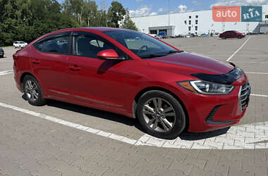 Седан Hyundai Elantra 2017 в 
