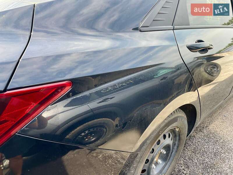 Седан Hyundai Elantra 2021 в Києві