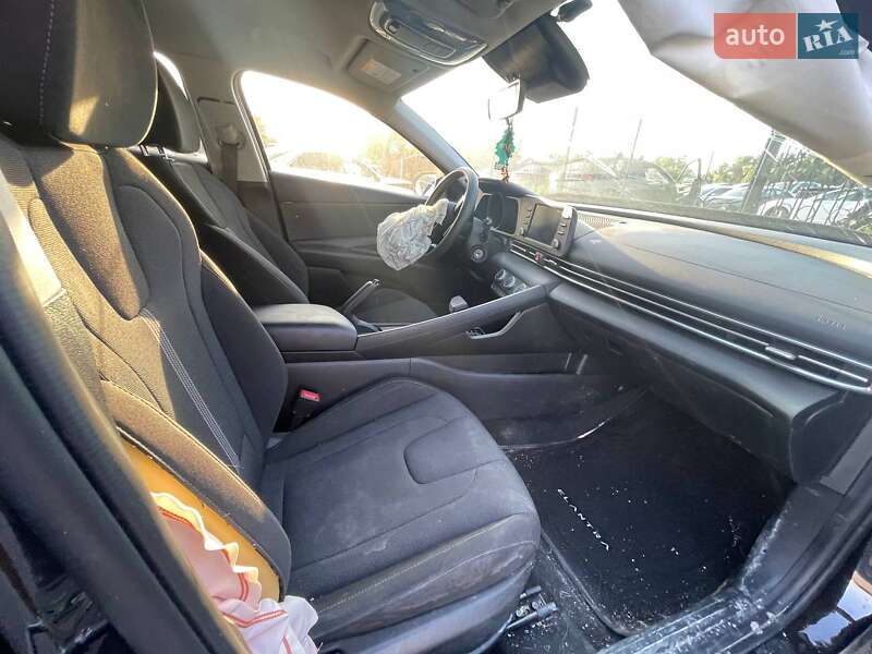 Седан Hyundai Elantra 2021 в Києві