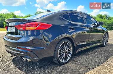 Седан Hyundai Elantra 2018 в Житомирі