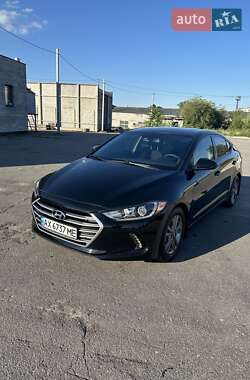 Седан Hyundai Elantra 2016 в Кременчуці