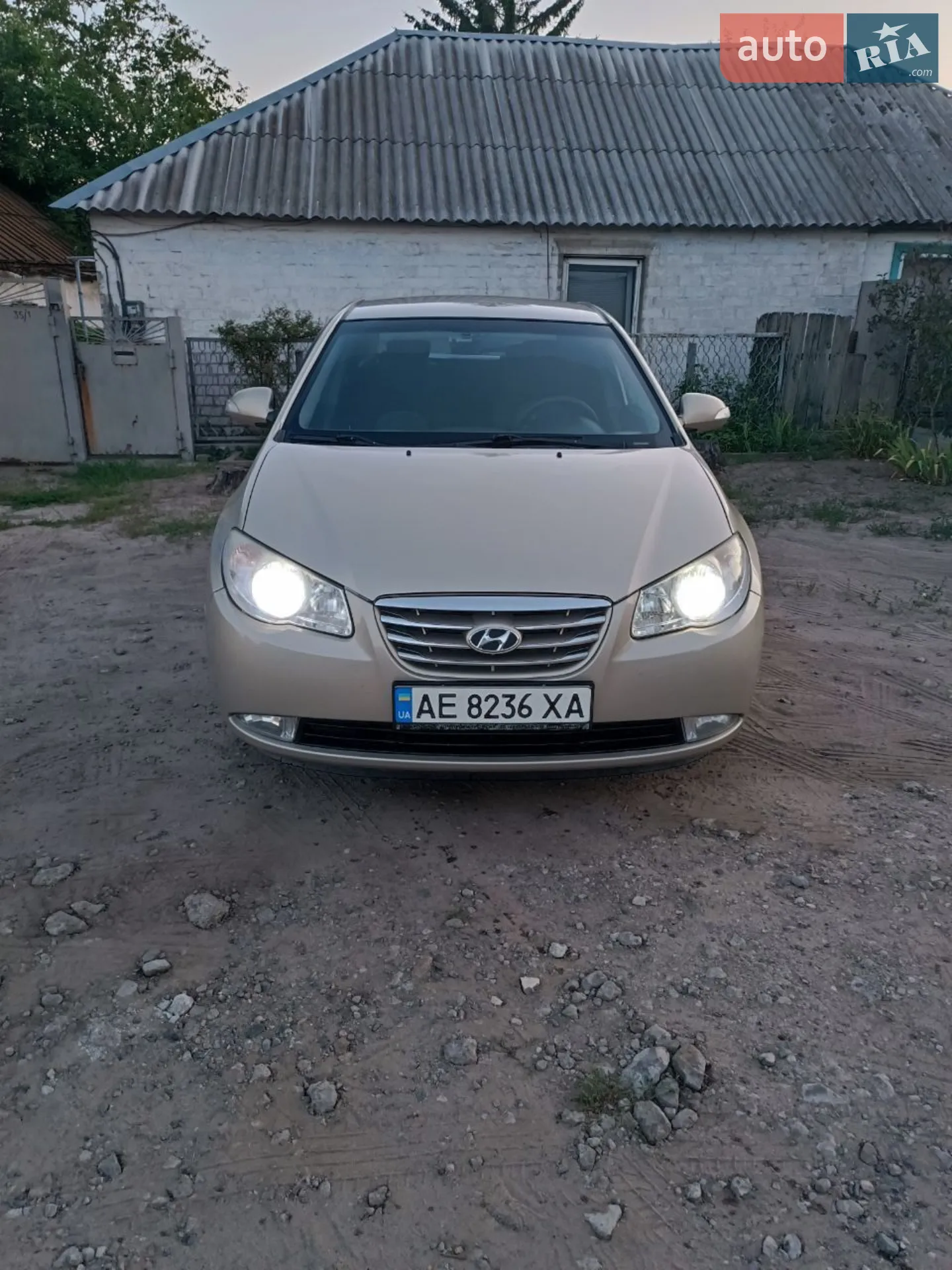 2010 Hyundai Elantra - мініатюра 2