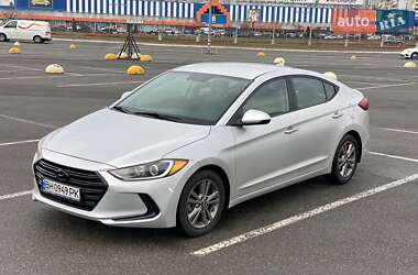 Седан Hyundai Elantra 2018 в Виннице