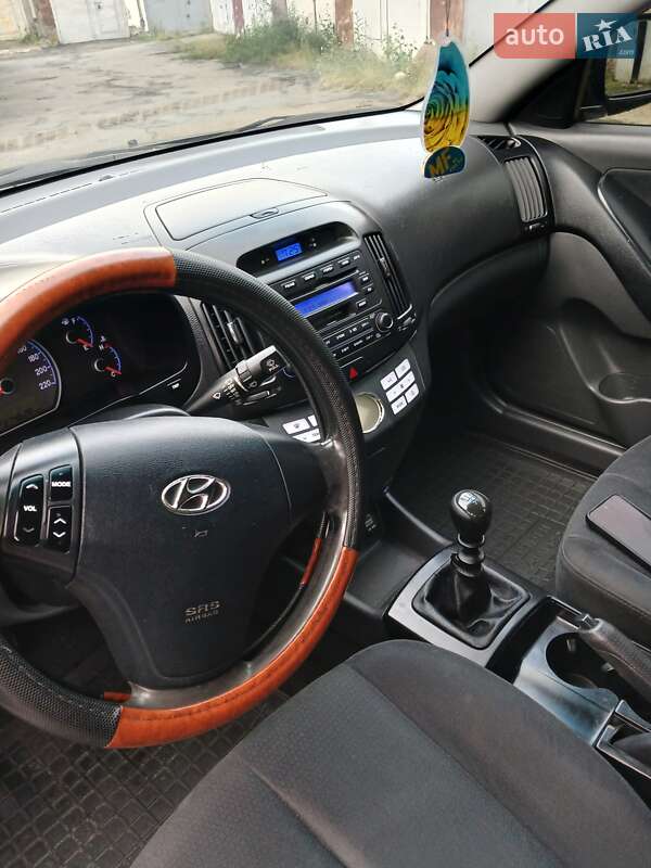 Седан Hyundai Elantra 2007 в Хмельницком